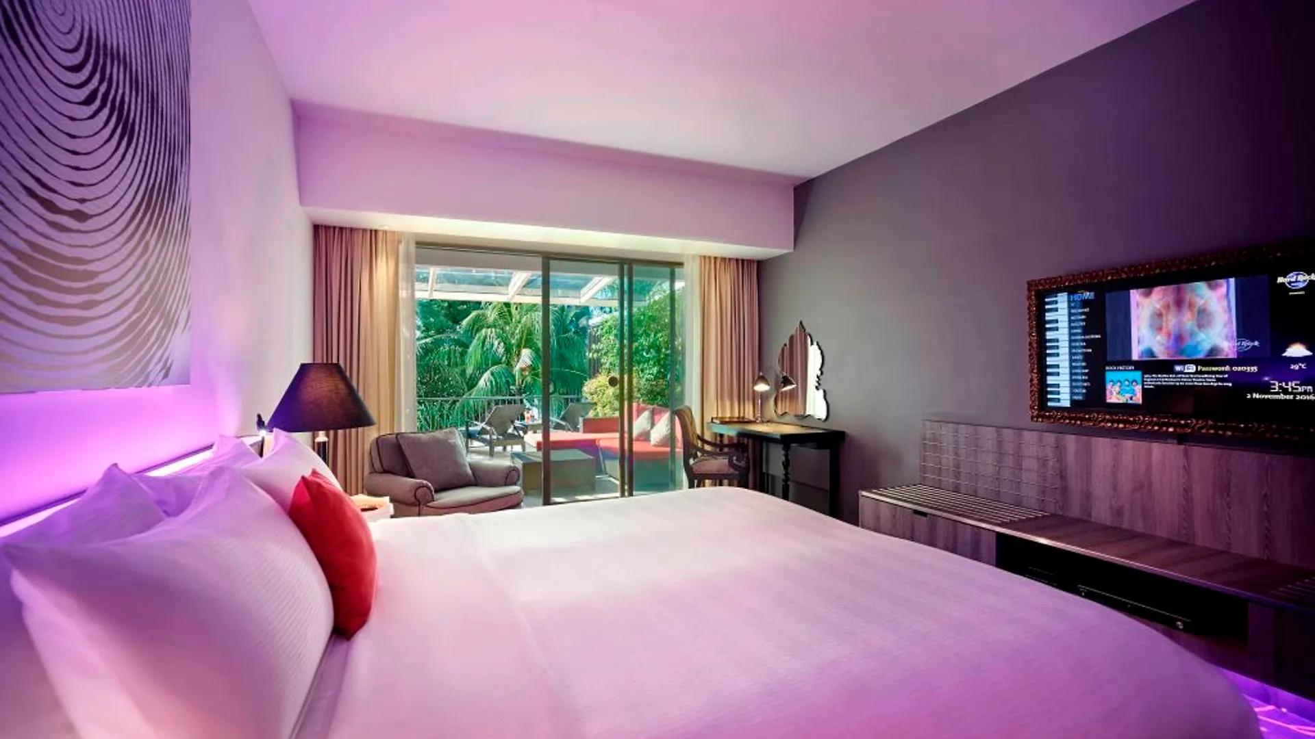Hard Rock Hotel Penang Batu Ferringhi 5*,