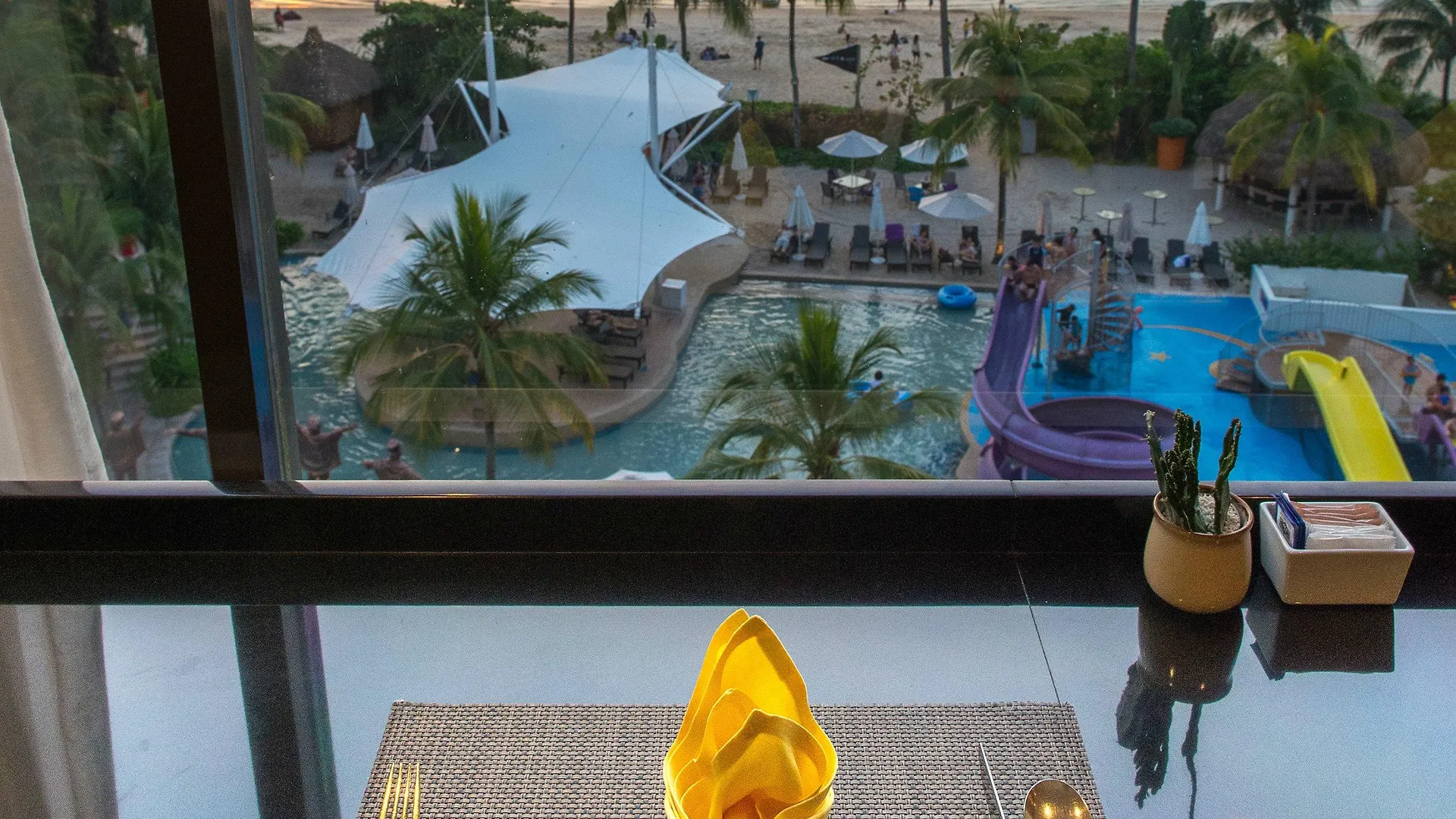 Hard Rock Hotel Penang Batu Ferringhi