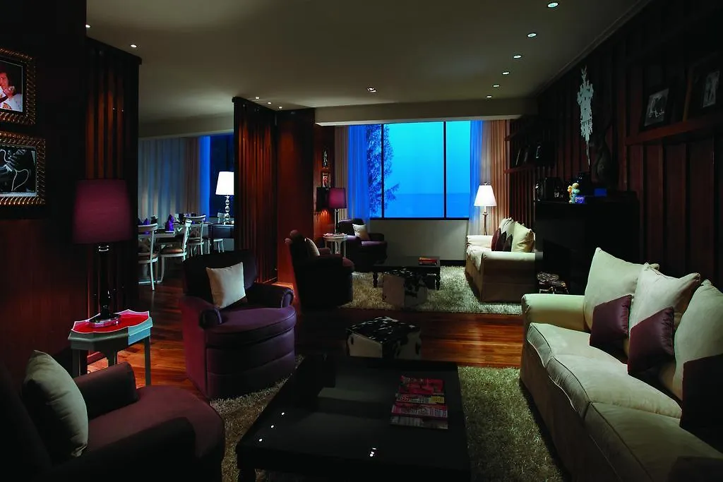 Hard Rock Hotel Penang Batu Ferringhi 5*,  Malaysia