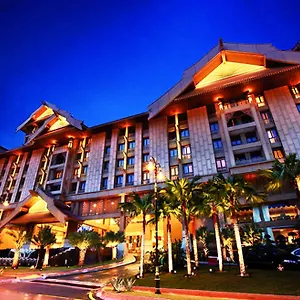 https://royale-chulan.kualalumpurs-hotels.com