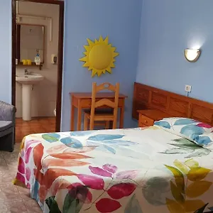https://hostal-7-soles.in-canary-islands.com
