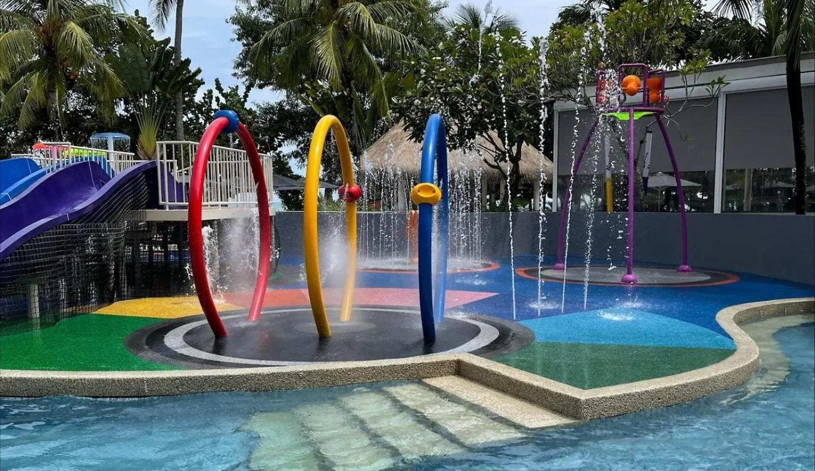 ***** Resort Hard Rock Hotel Penang Batu Ferringhi Malaysia