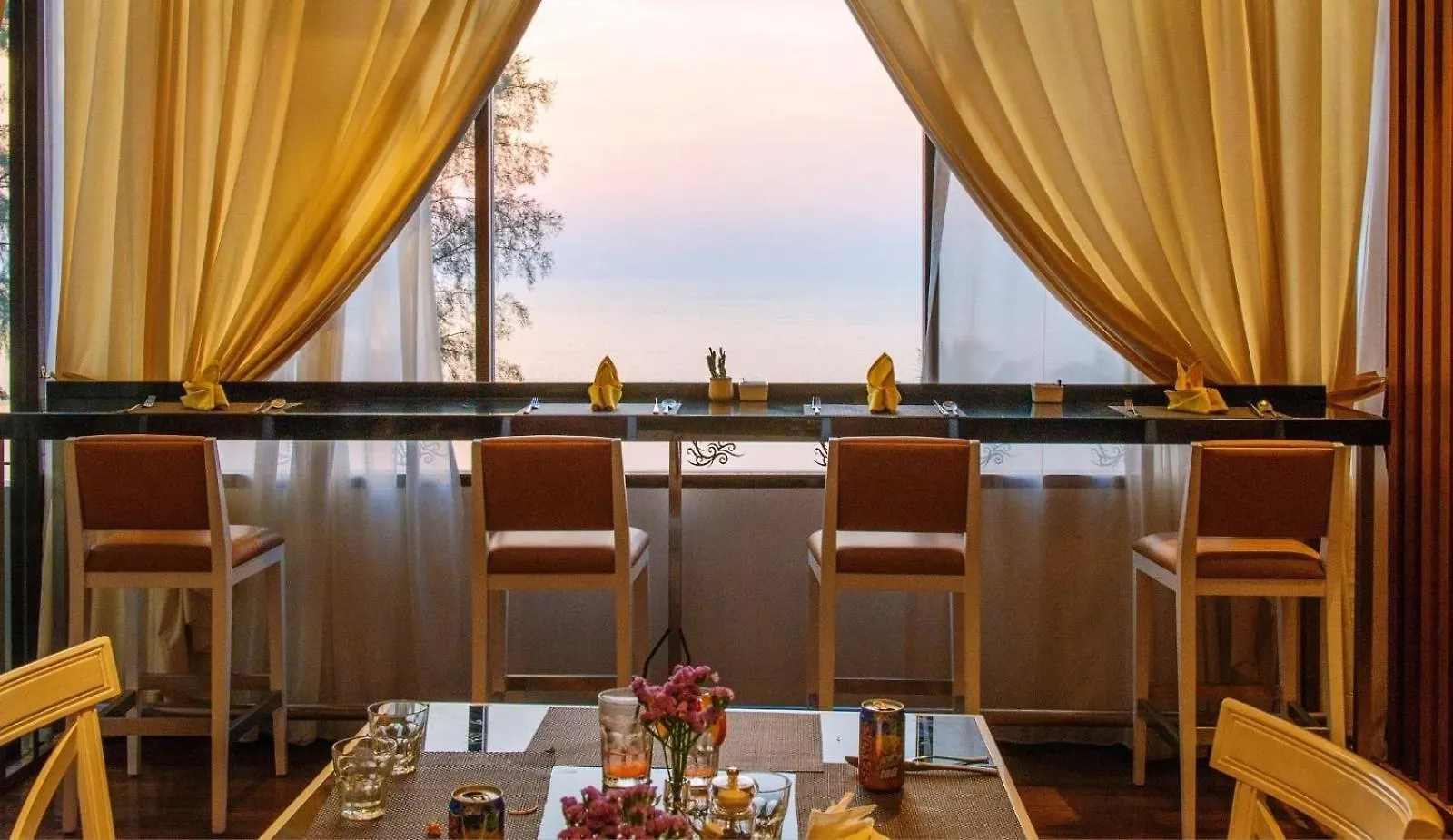 Hard Rock Hotel Penang Batu Ferringhi